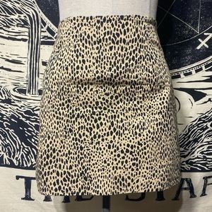Brandy Melville cheetah print skirt